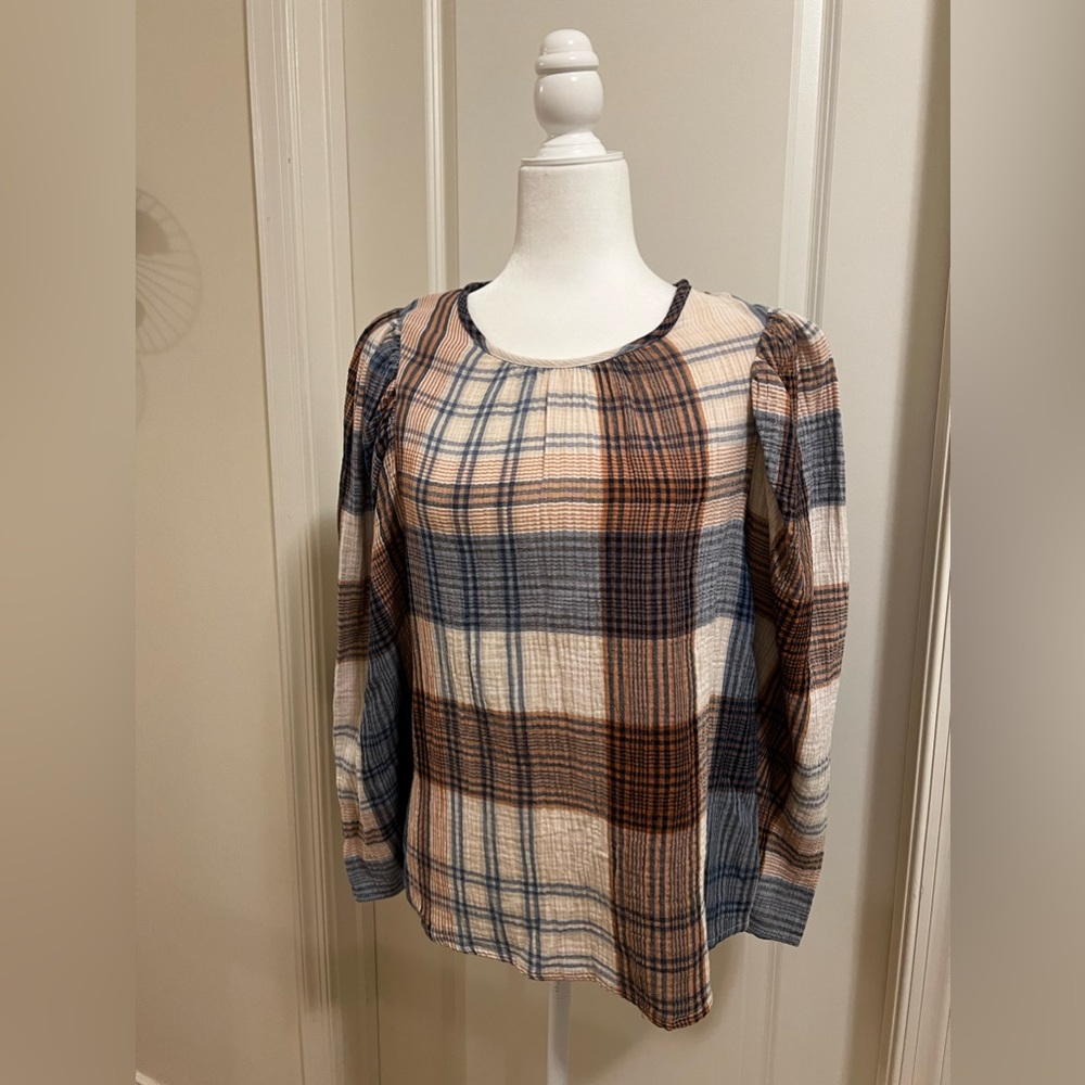 Long sleeves top